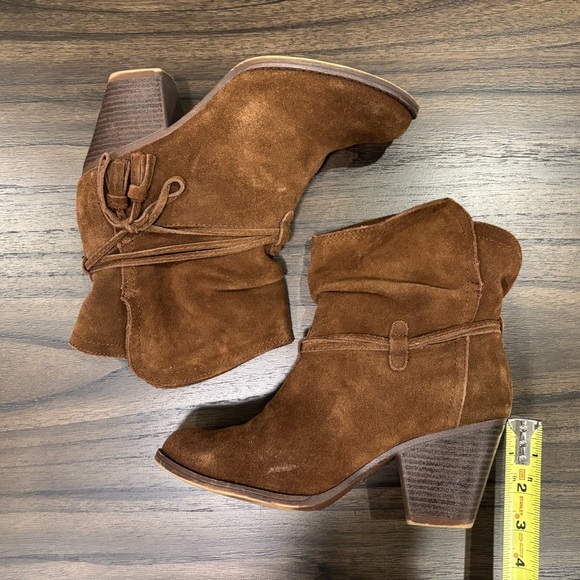 BAKERS medium brown suede ankle bootie heels (size 8) - box included - Picture 7 of 9